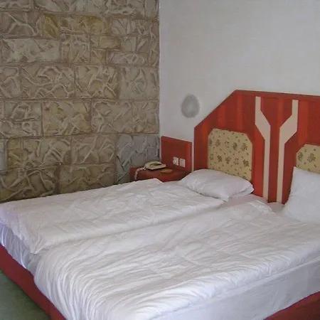 Szálloda Defne Garden 4*