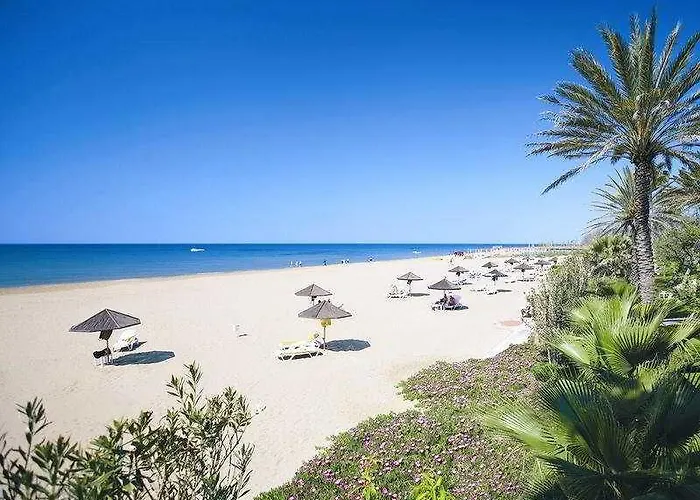 Hotell Defne Garden 4*