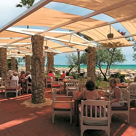 Hotel Defne Garden 4*