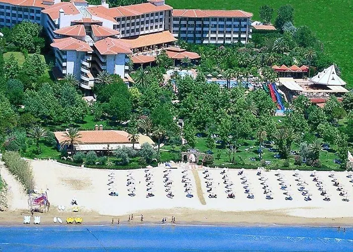 Otel Defne Garden Side